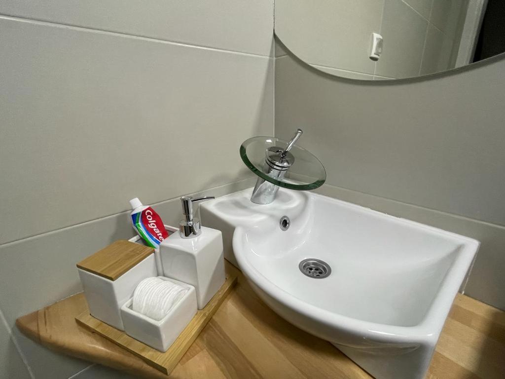 Apartman Element Kruševac Eksteriør billede