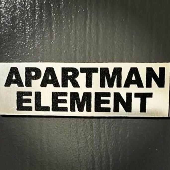 Apartman Element Kruševac Eksteriør billede