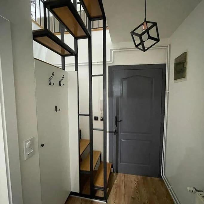 Apartman Element Kruševac Eksteriør billede