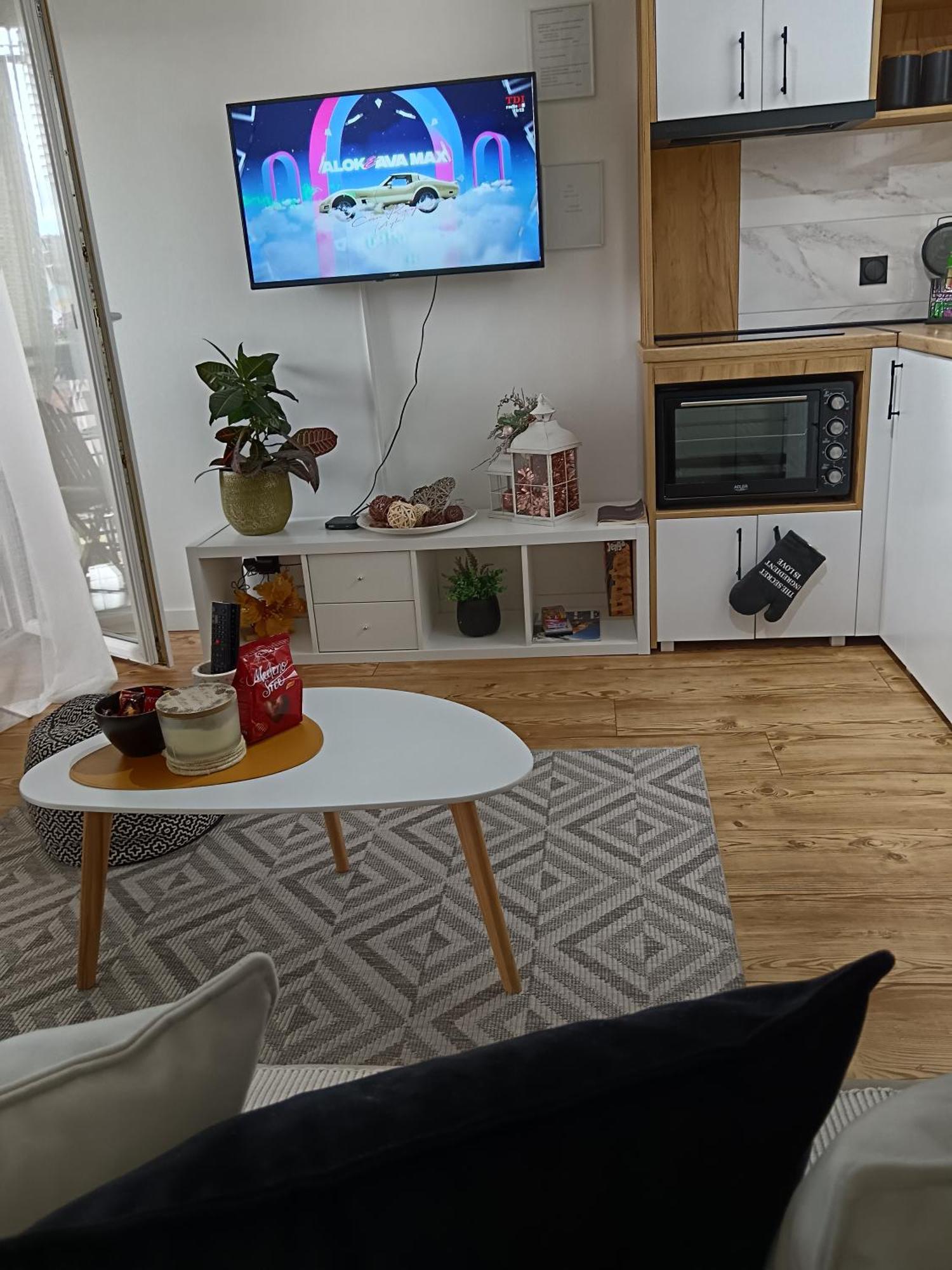 Apartman Element Kruševac Eksteriør billede