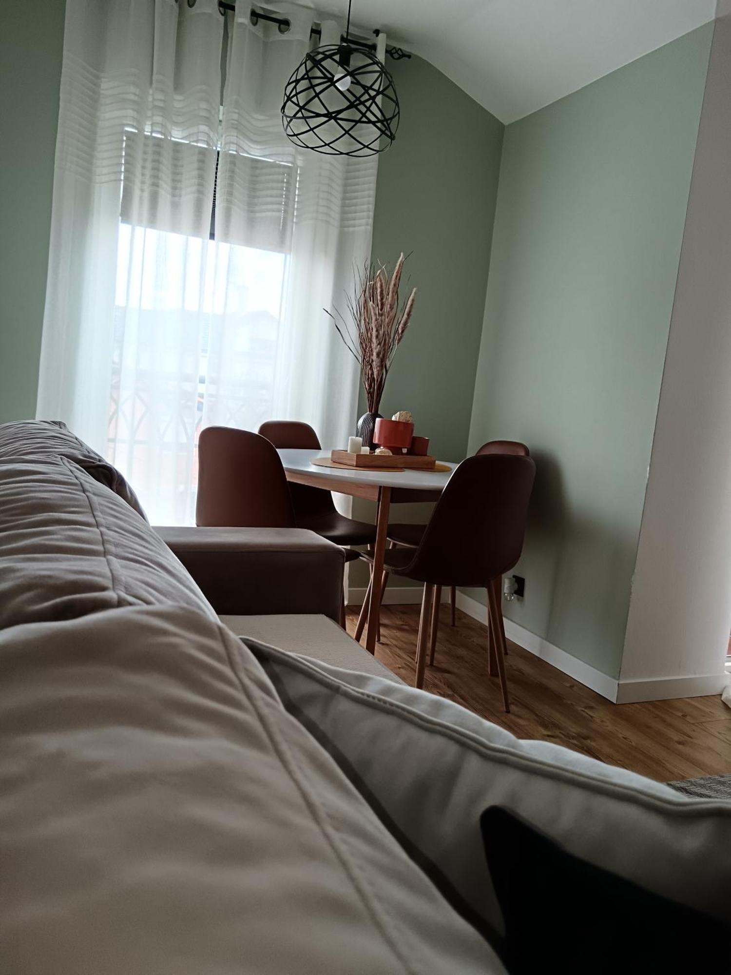 Apartman Element Kruševac Eksteriør billede